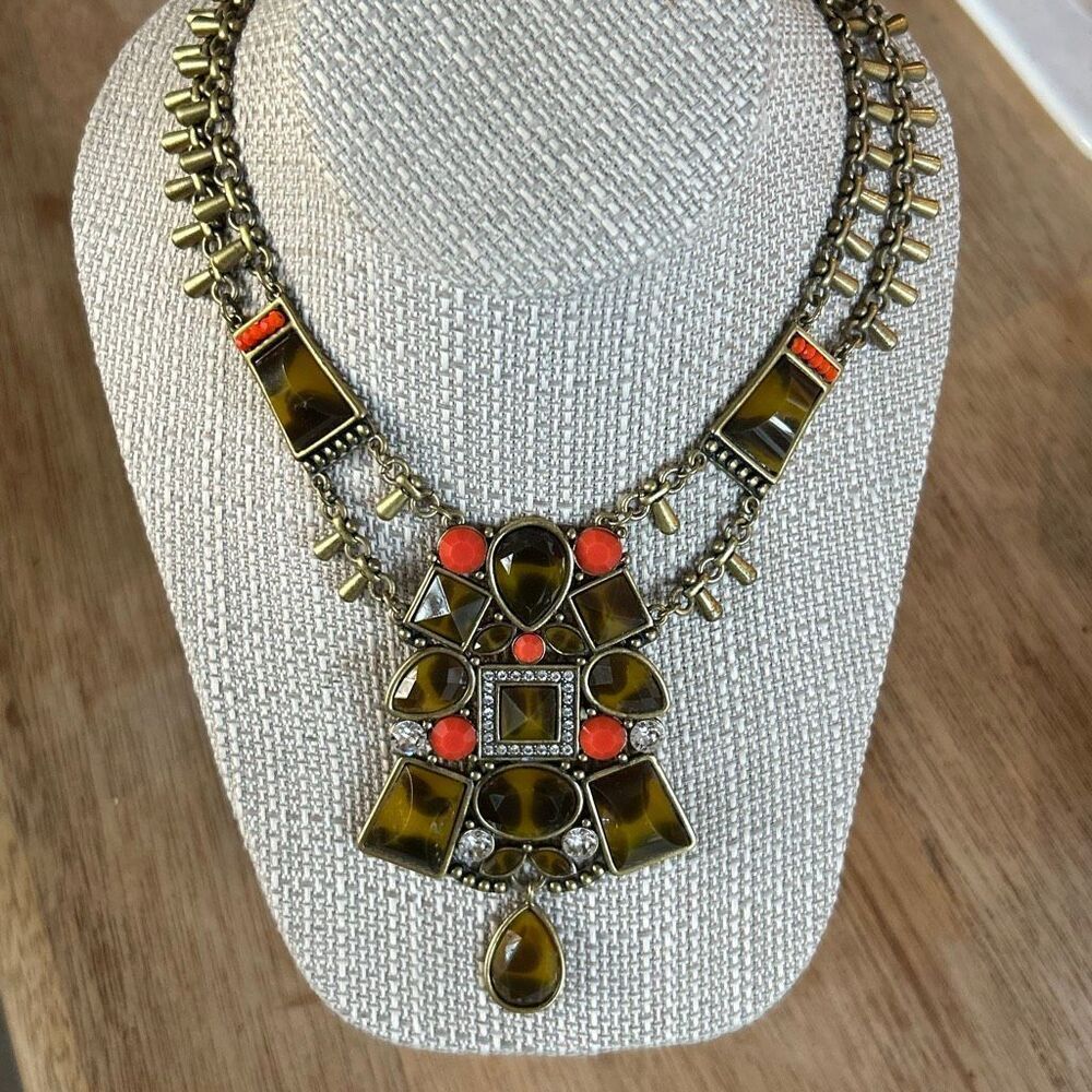 Silpada KR Vintage tortoise shell gold brass color bib statement necklace
